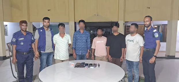 ডিবি-ডিজিএফআই পরিচয়ে নিয়ে যাওয়া হচ্ছিল যুবককে, পুলিশ যেভাবে উদ্ধার করল