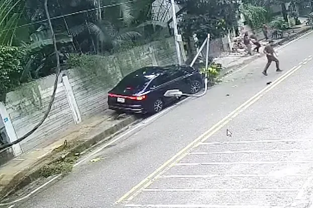 ৯ লাখ টাকায় আপসের দাবি, তাতে কি ছাড়া পাবে ওই কিশোর