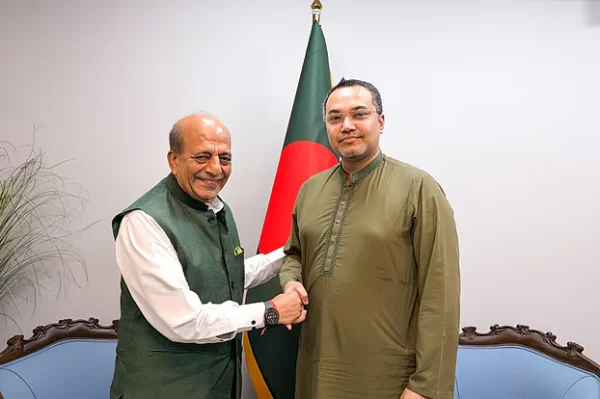 পলাতক ফ্যাসিবাদীরা যাতে অস্থিতিশীলতা সৃষ্টি করতে না পারে, ভারতীয় হাইকমিশনারের প্রতি আহ্বান