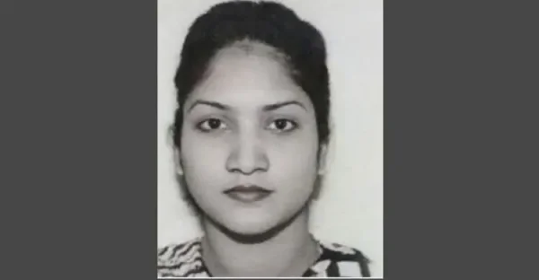 বনশ্রীতে বাস-মোটরসাইকেল সংঘর্ষ, প্রাণ গেল মাইলস্টোনের শিক্ষিকার