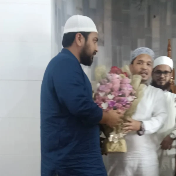 আফতাবনগর এল ব্লক জামে মসজিদে নাহিদ ইসলাম, বিভিন্ন সমস্যা নিয়ে আলোচনা