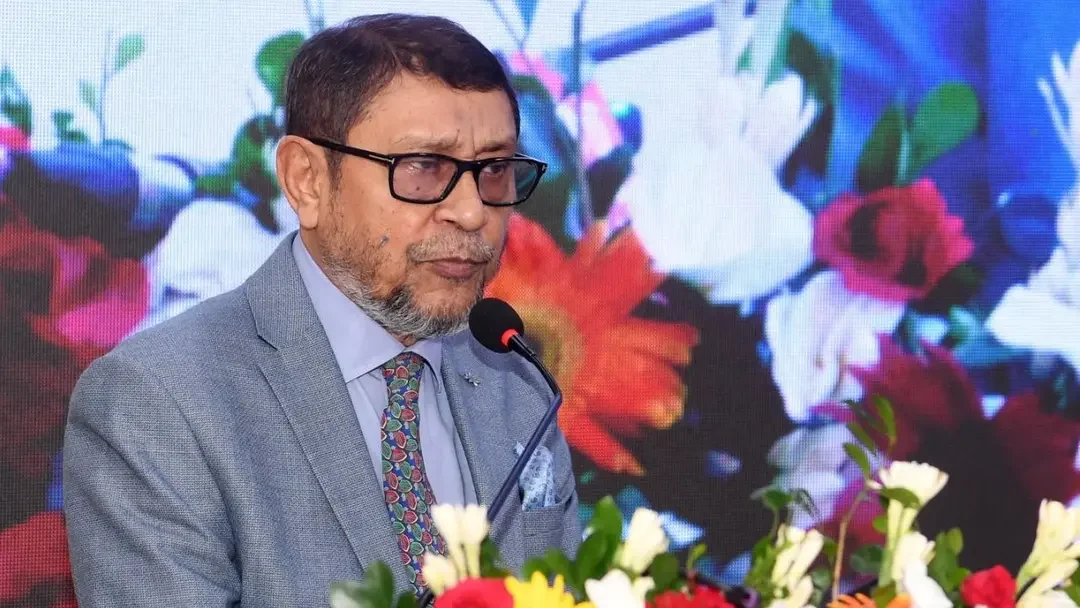 দেশে এত মেধাবী চিকিৎসক, তবু রোগীরা বিদেশে যান কেন : স্বাস্থ্যমন্ত্রী