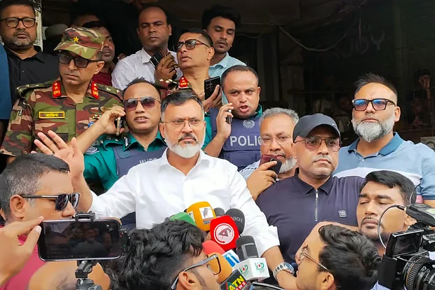 মিরপুরে হামলা–ভাঙচুর–অগ্নিসংযোগের এই কাজ ফ্যাসিজমের দোসরেরা করেছে: ডিএনসিসি প্রশাসক