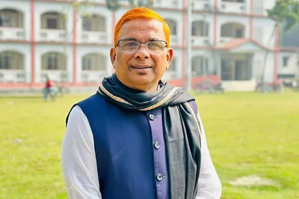 মিছিলের প্রস্তুতির সময় কার্যক্রম নিষিদ্ধ পাবনা আওয়ামী লীগের সভাপতিসহ আটক ১৫