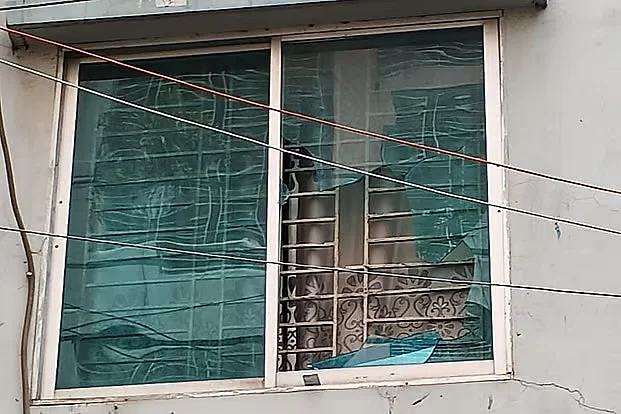 রাজধানীর আদাবর ও চাঁদ উদ্যান হাউজিংয়ে হামলা ও জমি দখলের চেষ্টায় গ্রেপ্তার ১৩